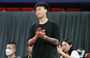 中国乐鱼体育-媒体人：首钢今天下午有个重量级会议 做出最终决定促成赵睿加盟